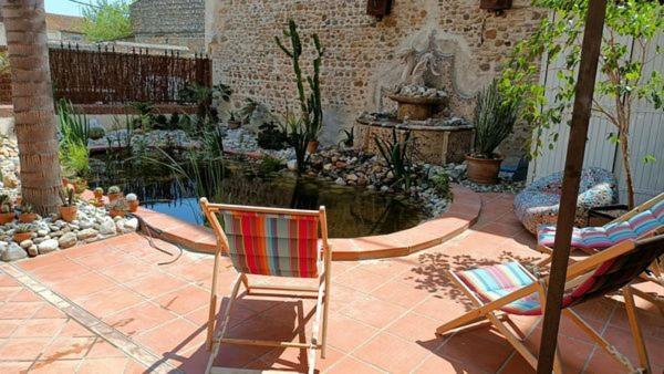 Saint-Hippolyte  El Castell Embruixat酒店 外观 照片